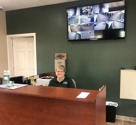 24/7 Self Storage Louisville Office Manager